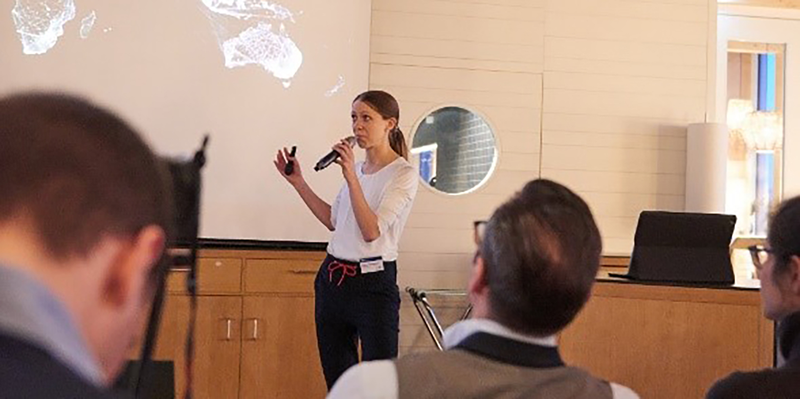 Pioneer Fellow Claudia Hössbacher stellt Polariton Technologies vor