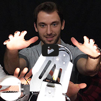 Magic robot hand